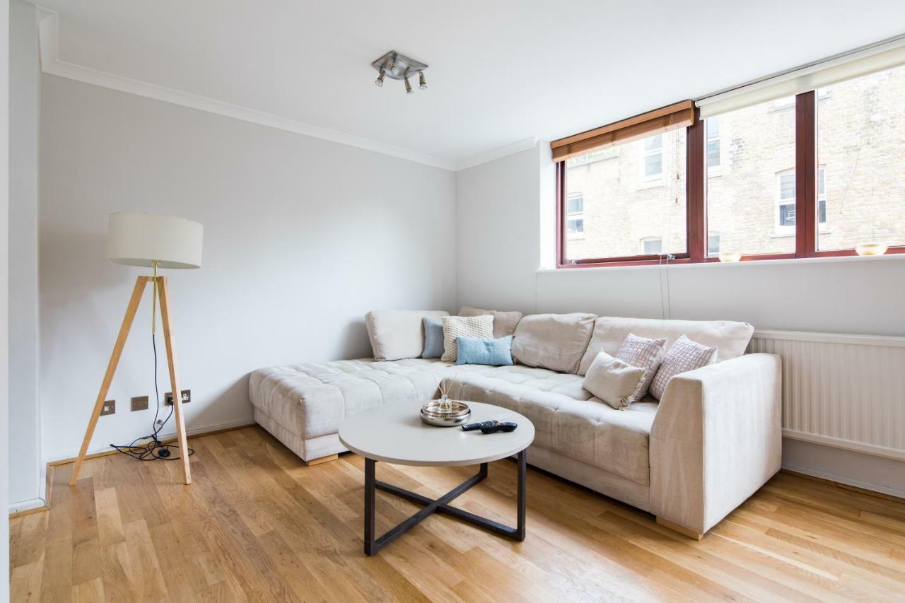 Richardsons Mews By Lime Street * Londra